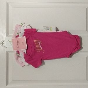 ✨ NWT Pink Floral Juicy Couture 4 Piece 3-6 Month Short Sleeves Bodysuits ✨